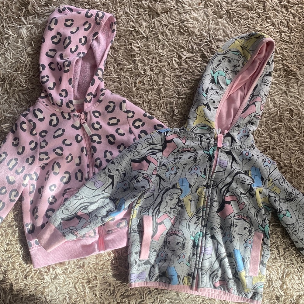 Lot of 2 girls 4T zip up hoodies